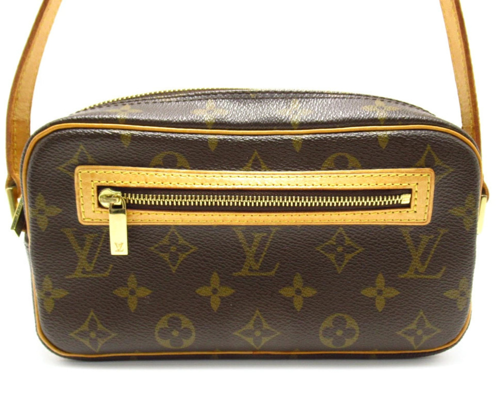 LOUIS VUITTON Bag Pochette Cite Monogram